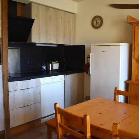 T2 Style Chalet, Expose Sud, Proche Centre Et Telecabines Apartment